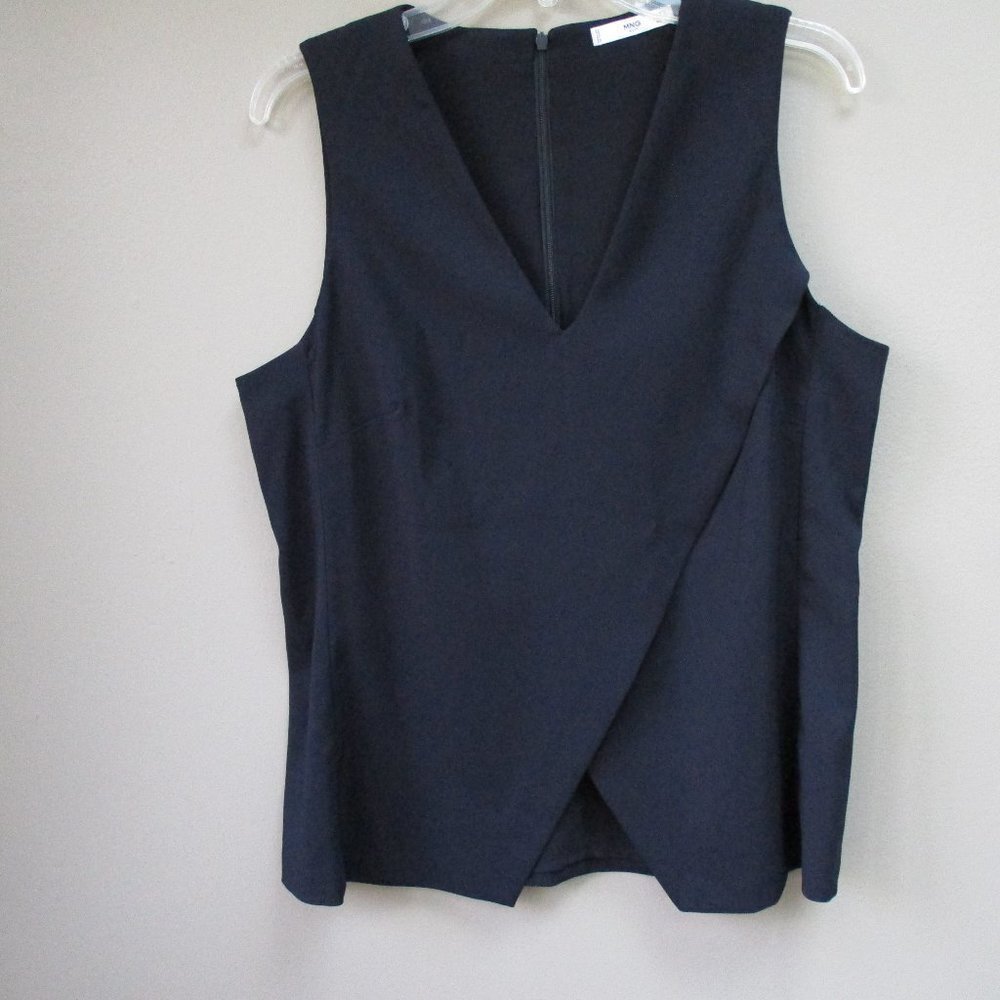 Womens Suit Blouse Sleeveless Black Size Medium V Neck